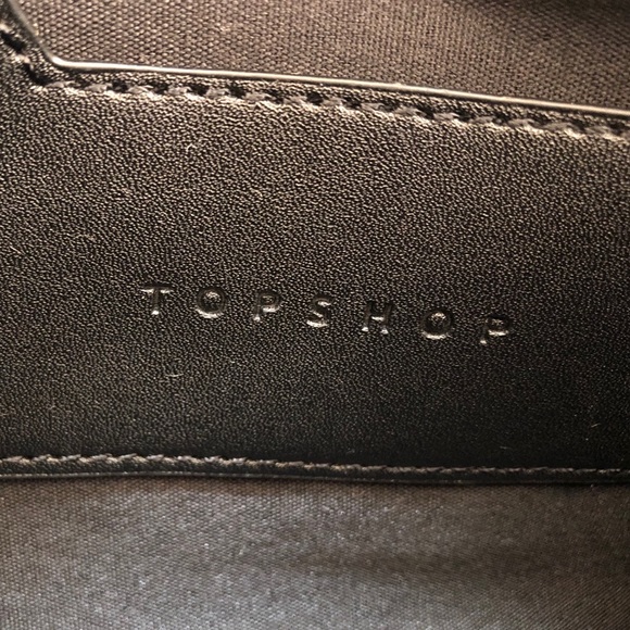 TOPSHOP LEOPARD FLAP SHOULDER BAG - Picture 8 of 8